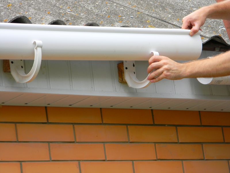 Gutter Clog Removal in Sacramento, CA